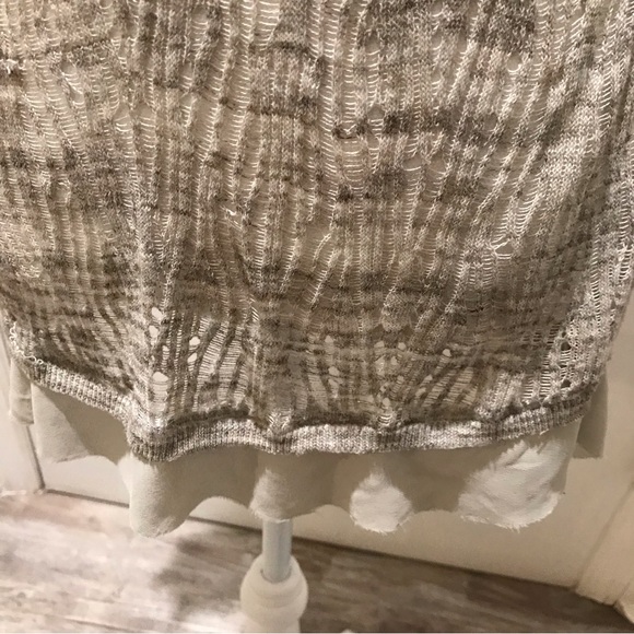 Simply Vera Wang Bundle Tops Scoop Neck Long Sleeves Size Small - Picture 10 of 13